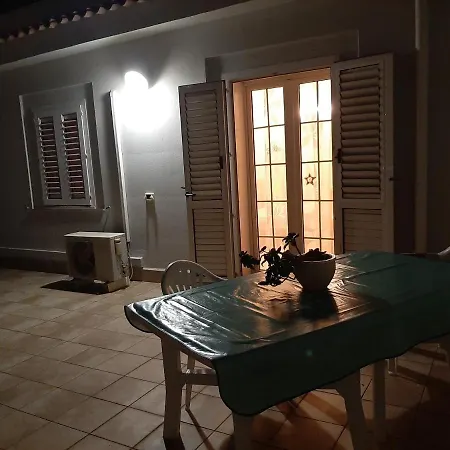 Viviana's Guest *